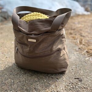 Baggallini Brown Messenger Tote